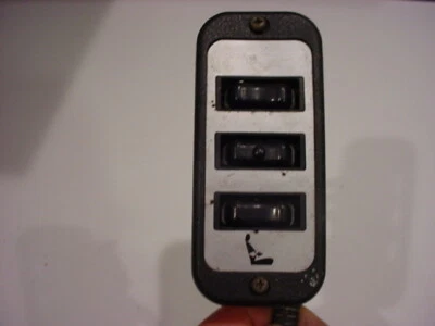 1987 NISSAN 300ZX OEM DRIVER SEAT adjustment controls switch - Image 1 of 4
