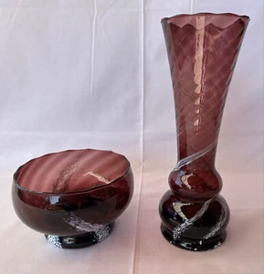 1 Schüssel und 1 Vase aus Glas rot-braun/weiß gebraucht dekorativ - Bild 1 von 4
