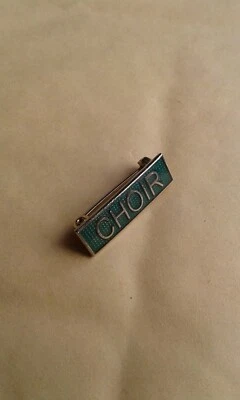 Small Choir Enamel Badge - Image 1 of 2