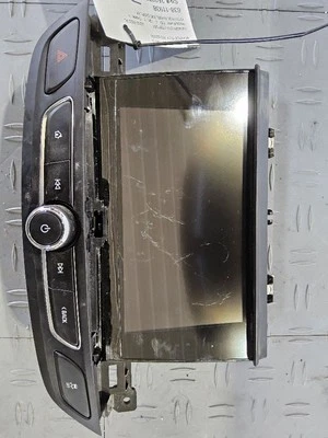 2018 Buick REGAL Radio Control Panel With Display ID 39163953 - Image 1 of 4