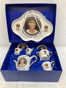 Queen Elizabeth Ii Diamond Jubilee Commemorative Porcelain Tea Set 1952-2012 - Picture 1 of 11