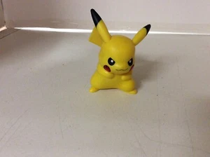 McDonalds Happy Meal Spielzeug Pokemon Pikachu rot beleuchtet - Bild 1 von 1