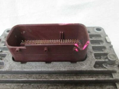 Módulo de control ECM del motor 2,0 L compatible con Dodge calibre 11-12 P68066702ad 68066702ad Foto 1 de 4