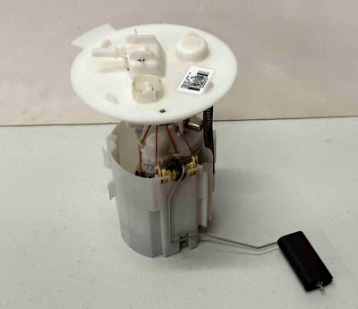 Bomba de combustible Ford Focus 2012-2018 2,0 L OEM BV61-9H307-NH Foto 1 de 4