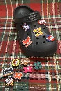 Texas Schuh Charms 12 Krok Stil Jibbitz Charms Astros HEB Whataburger Bucces - Bild 1 von 4