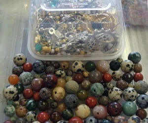 Gemstone round bead mix 4-8mm 20 in and 40 grams mixed plated findings KIT015 - Picture 1 of 6