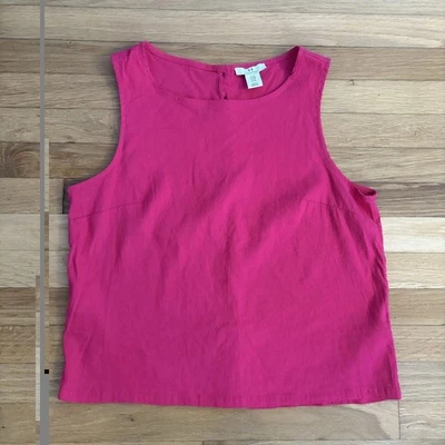 Top de lino sin mangas Halston para mujer rosa intenso talla mediana con botones en la espalda Foto 1 de 4
