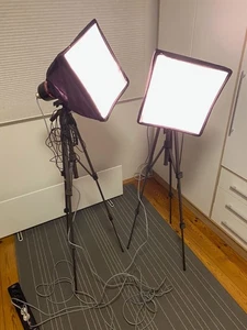 Hama SF 30E Studioblitz set 2X Softbox+Stativ+Kabel - Bild 1 von 5