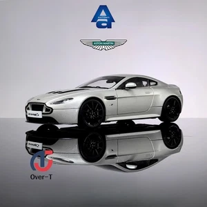AUTOart 1/18 Aston Martin V12 car model simulation alloy car model - Picture 1 of 37