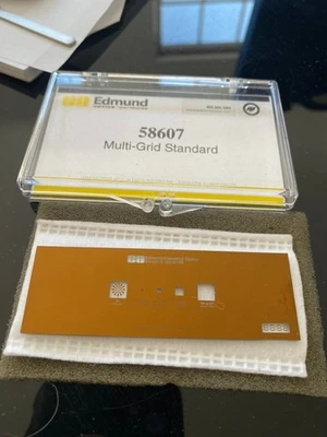 Edmund Optics Multi-Grid Standard Stage Micrometer Calibration Target - Image 1 of 4