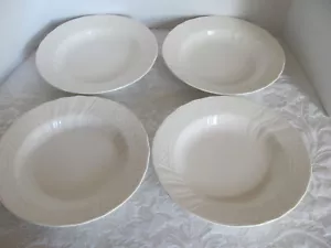 Mikasa Renaissance White D4900-Embossed Weave Rim-Set of 4 Rim Soup Bowls 9 3/8" - Picture 1 of 10