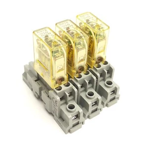 3 Stück Idec RH1B-ULD Eiswürfelrelais, Spannung: 24VDC 10A mit Buchsen SH1B-05C - Bild 1 von 5