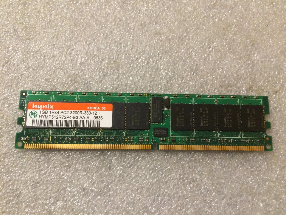 Memoria ECC DDR2 Hynix HYMP512R72P4-E3 AA-A 1GB PC2-3200 400MHz ECC CL3 240-Pin - Immagine 1 di 1