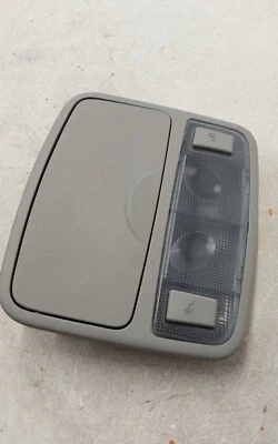 2009 Kia Spectra Overhead Roof Console Interior Dome Light OEM 92870-2F - Image 1 of 4