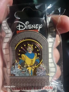 Pin Disney DSSH jorobado de Notre Dame 25 aniversario *Phoebus* LE 400 - Imagen 1 de 1