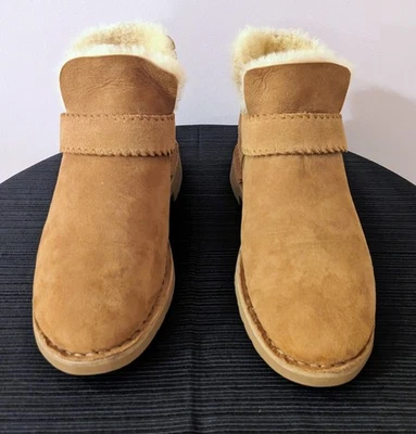 UGG Women's Size 7.5 McKay Suede Sheepskin Ankle Booties Tan 1012358  - Image 1 of 4