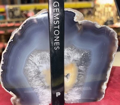 Brazilian Agate Book Ends 3 Pounds 15 Ounces - Image 1 of 4
