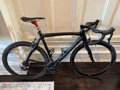 Juego de ruedas Pinarello Paris, 53 cm, Reynolds, grupo Ultegra Foto 1 de 4