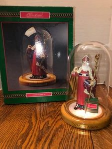 House of Lloyd 1994 Navidad alrededor del mundo San Nicolás con cúpula iluminada - Imagen 1 de 16