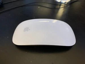 Apple wireless (Bluetooth) mouse A1296 (standard battery) - Picture 1 of 2