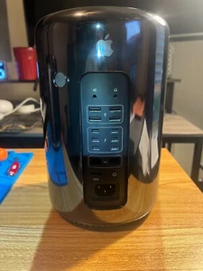 2013 MAC PRO with 2 Processors (3330C214 & 3410B445). New riser and processor. - Picture 1 of 3