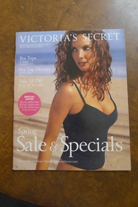Victoria's Secret Catalogue Spring Sale & Specials 2002 VOL. 1 NO 1 - Bild 1 von 10