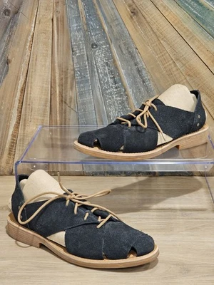 CAT Caterpillar Womens Maren Leather Oxford Shoe with Cutouts, Black, Size 9.5 W - Image 1 of 4