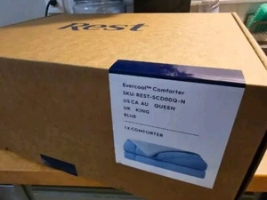 Rest Evercool Cooling Comforter Queen 90”x90" Arctic Blue NEW Anti-Sweating Soft - Picture 1 of 3