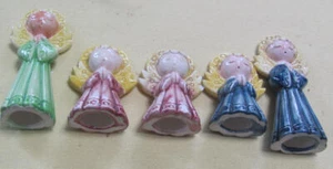 5 vintage glazed ceramic Christmas angels in different sizes not marked - Picture 1 of 5