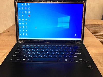 sony vaio svp1321, sony, ultrabook, sony, portátil pequeño, ordenador portátil delgado  Foto 1 de 4