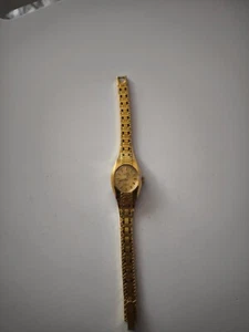 limit international Vintage Ladies Mechanical watch Working - Picture 1 of 8