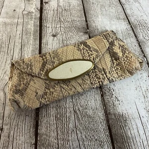 Vintage R&Y Augousti Genuine Snakeskin Clutch Stringray Closure Unique Classy - Picture 1 of 6
