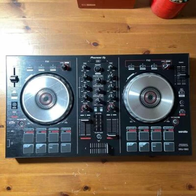 Pioneer DJ DDJ-SB2 2-Kanal 2-Kanal DJ Controller guter Zustand - Bild 1 von 4