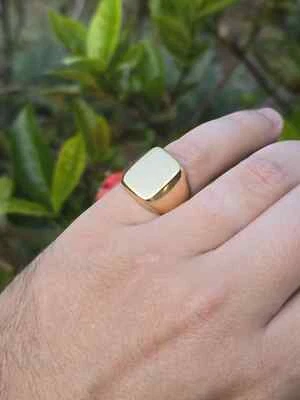 Anillo de sello de oro amarillo de 14k vintage de los años 60 de TIFFANY & CO. con bolsa raro Foto 1 de 4