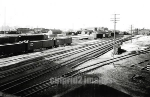PORTLAND OREGON PHOTO Brooklyn Yard - Santa Fe REEFERS - Picture 1 of 1