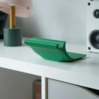 Soporte plegable ajustable para iPad portátil/tableta de viaje impreso en 3D Foto 1 de 4