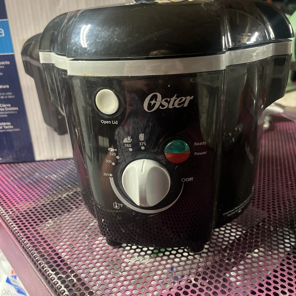 Freidora Oster de 1,5 litros Foto 1 de 4