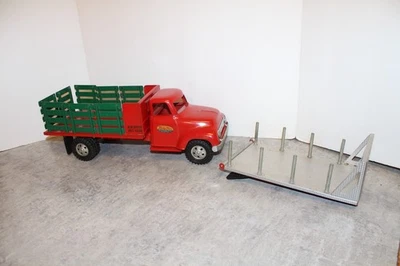 Vintage 1950"s Tonka Interchangeable Stake Rack & Flatbed Truck All Original - Image 1 of 4