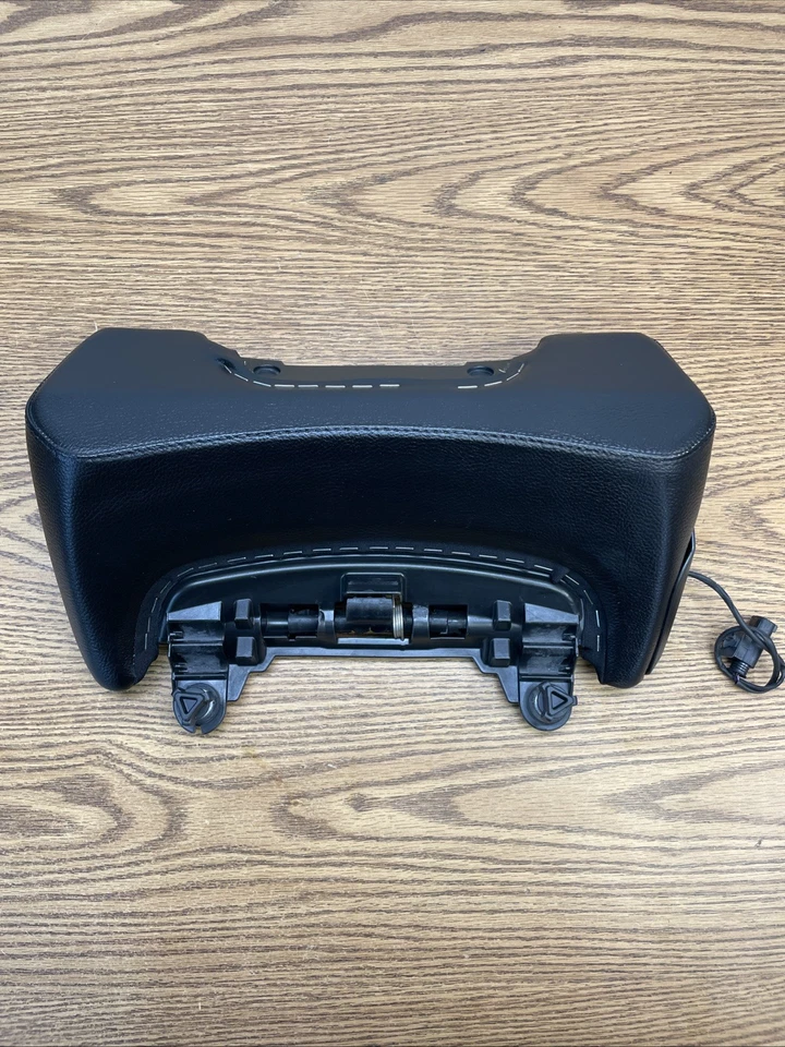 ДЕТАЛЬ АДАПТЕРА ДИВАНА СИДЕНЬЯ BMW R1200RT 2014–2018 NO 52538548509 - Изображение 1 из 4