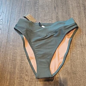 J. Crew Ribbed Cross Front Cheeky Bikini Bottim Brand New with Tags - Picture 1 of 4