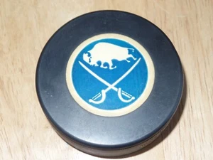VINTAGE BUFFALO SABERS NHL Hockey PUCK - Picture 1 of 6