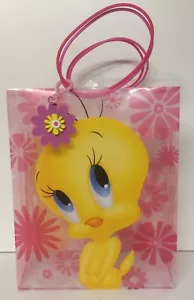 Tweety Bird Gift Bag Key Chain Hallmark Birthday Holiday Party - Picture 1 of 4