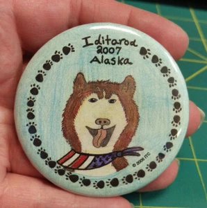 2007 Alaska Iditarod 1000 mi Hundeschlitten Rennen Pinback Button süß Iditarod Thema - Bild 1 von 3