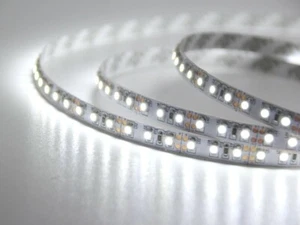 Tira de LED Blanco Frío 5m 600 LEDs Tipo 3528 IP20 Flexible Autoadhesivo - Imagen 1 de 3