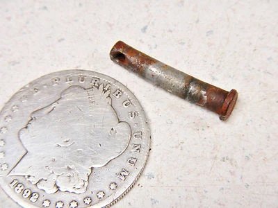 83 SUZUKI SP125 ESTRIBA DE PASAJERO TRASERO REPOSAPIÉS REPOSAPIÉS BISAGRA PASADOR PIVOTE Foto 1 de 3