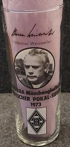 Borussia Mönchengladbach FAN Glas Hennes Weisweiler Deutscher Pokalsieger 1973 - Bild 1 von 2