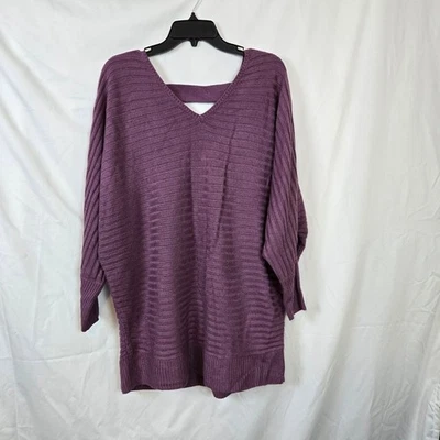 Suéter túnica New York & Co Soho púrpura acanalado manga larga cuello en V de gran tamaño mediano Foto 1 de 4