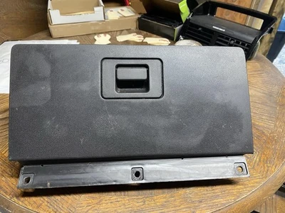 2008-2012 Ford Escape Mercury Mariner Glove Box Assembly 8L8Z-7806024-AA OEM - Image 1 of 4