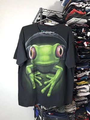 Camiseta Vintage Sapo Azul Líquido Estampa Completa Preta Tamanho G - Imagem 1 de 4