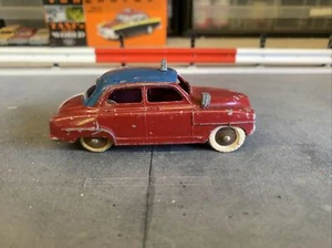 FRENCH Dinky 24U Simca 9 Aronde Taxi IN GREAT CONDITION - Picture 1 of 6